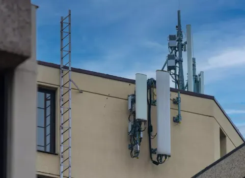 Leuven-5G-Mast-Ravenstraat